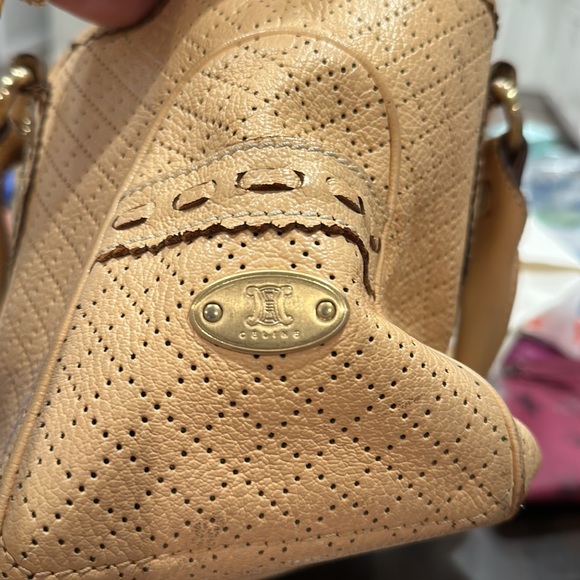 Vintage Celine leather tote with Diamond tooled pattern. 15x6x6.5. Light tan - Picture 5 of 16